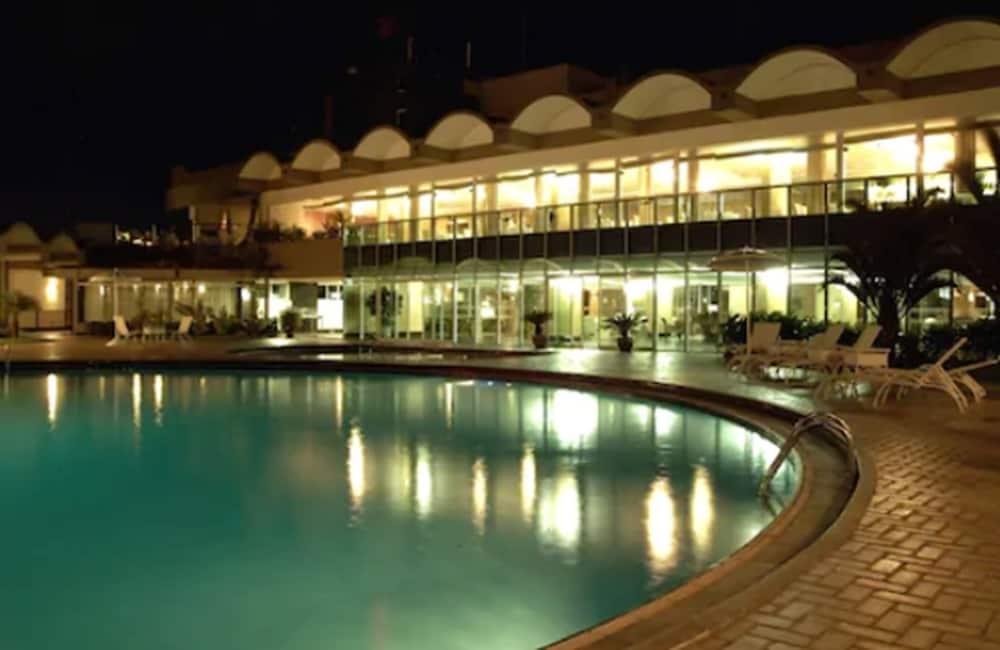 Hotel Senac Ilha Do Boi Vitória Zewnętrze zdjęcie The pool at the hotel
